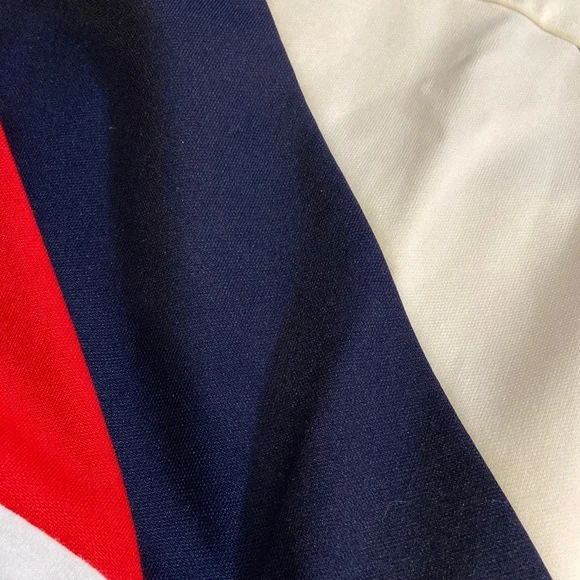 Akoo white short sleeve shirt - Picture 9 of 10